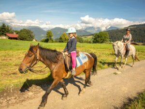 Balade à cheval en montagne